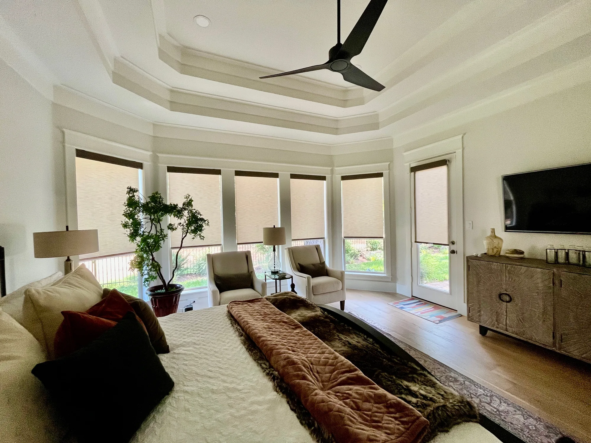 Custom roller shades installed in Dawson County, GA by Love Is Blinds